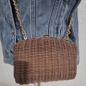 Elegant Brown Woven Crossbody Bag with Gold Chain